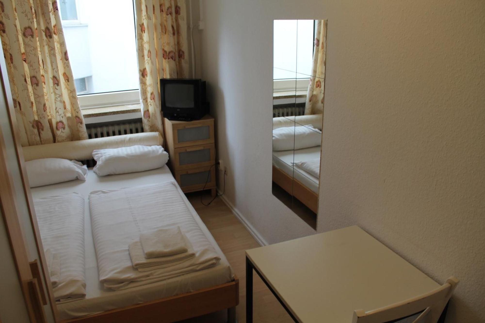 Hotel Lilienhof Hamburg Eksteriør bilde